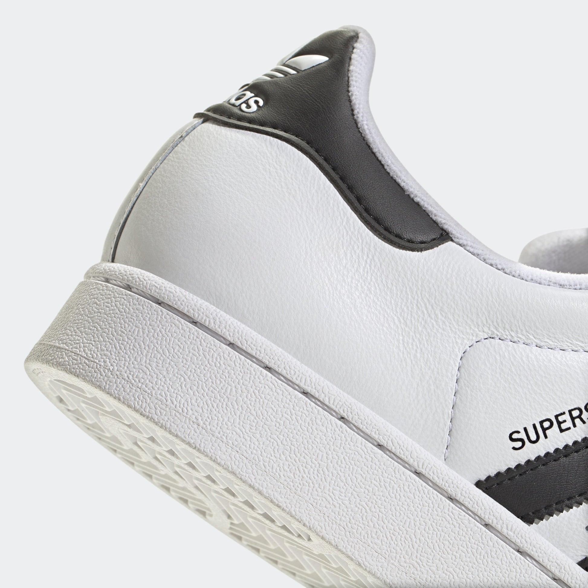 Zapatillas para Hombre ADIDAS IH8659 SUPERSTAR II ADIDAS