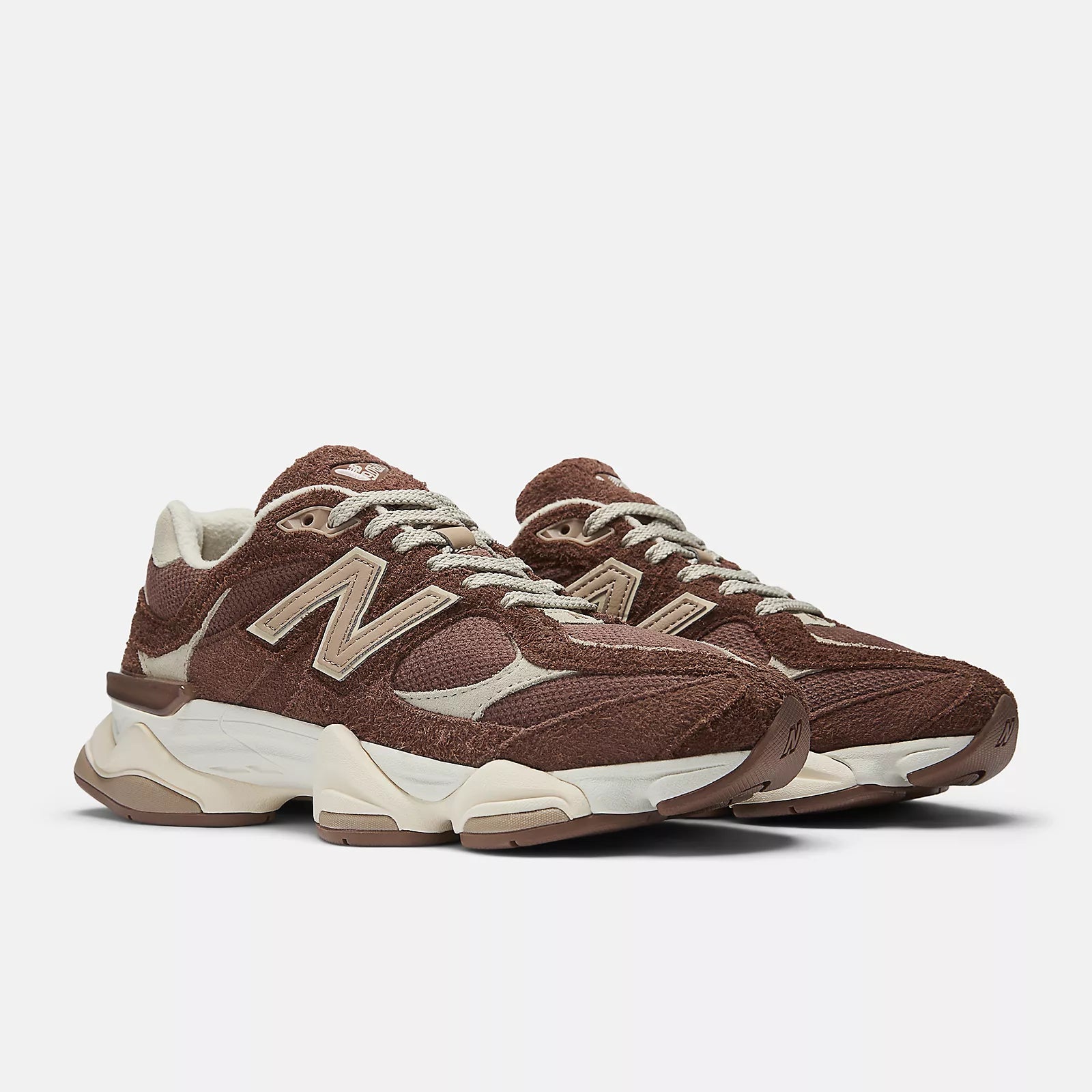Zapatillas NEW BALANCE 9060 U9060CCC Marrón