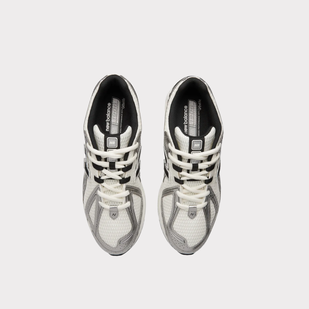 Zapatillas Para Mujer New Balance 1906R  Blanco