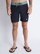 Cargar imagen en el visor de la galería, Ropa de Baño para Hombre DUNKELVOLK BOARDSHORT OAHU 16&quot; BLK
