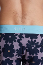 Cargar imagen en el visor de la galería, Ropa de Baño para Hombre DUNKELVOLK BOARDSHORT FLOWER VICKY 16&quot; BLKP
