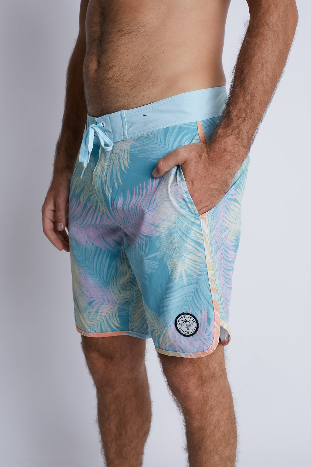 Ropa de Baño para Hombre DUNKELVOLK BOARDSHORT PALMS 18" LBL DUNKELVOLK