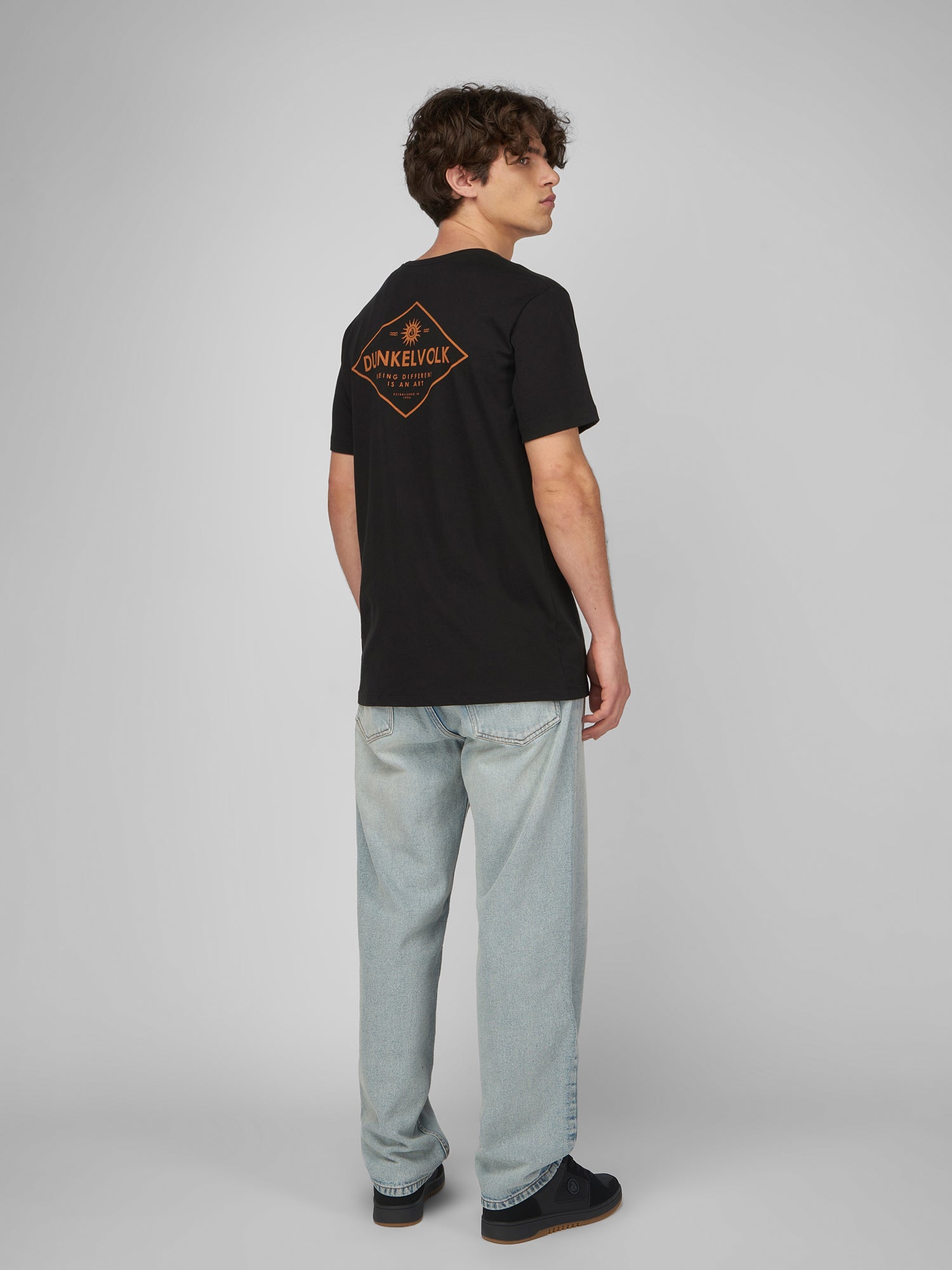 Jean para Hombre Dunkelvolk RELAXED OLD DUNK DENIM 001