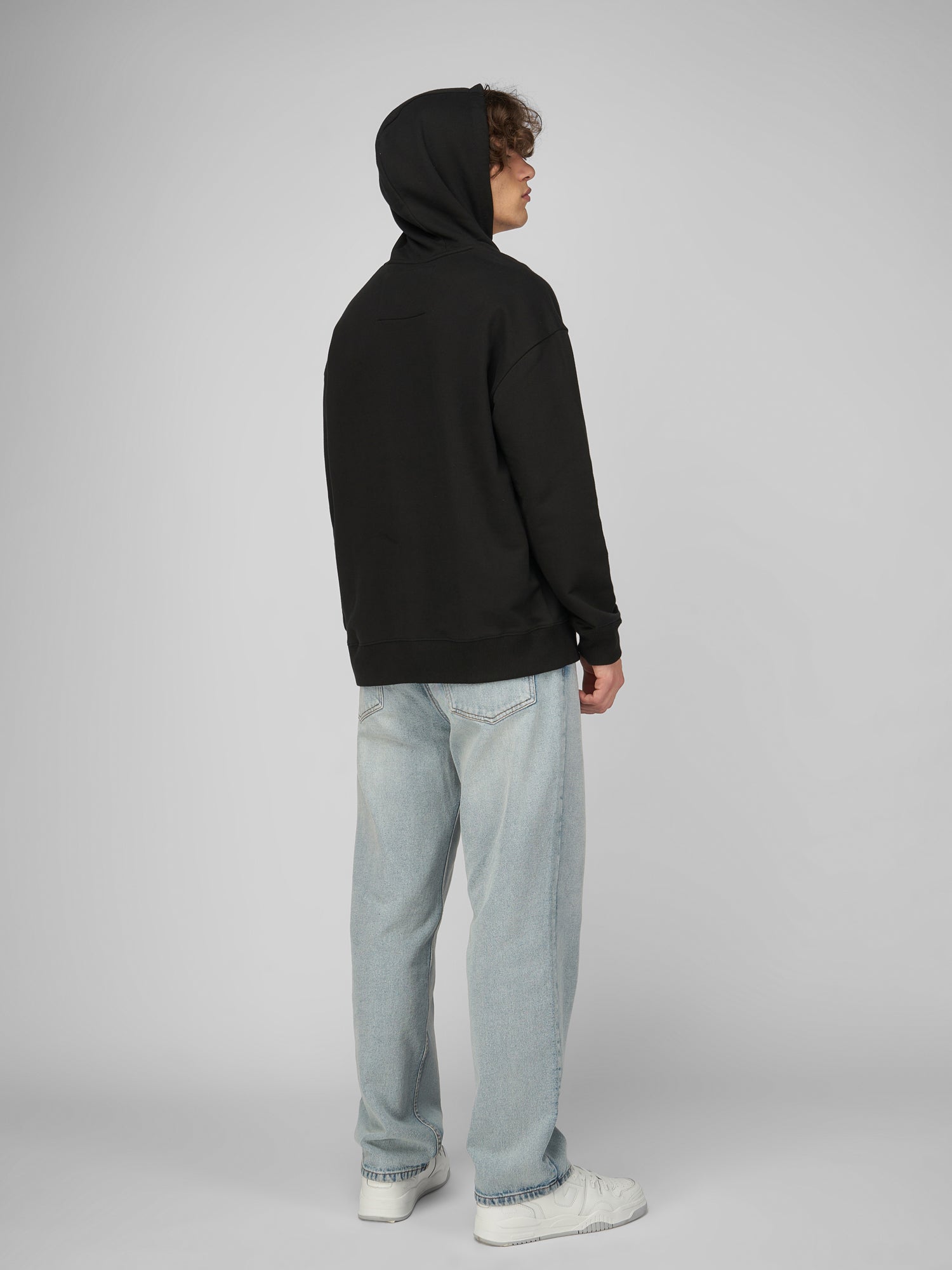 Polera para Hombre DUNKELVOLK SIMPLE HOODIE FR BLK DUNKELVOLK