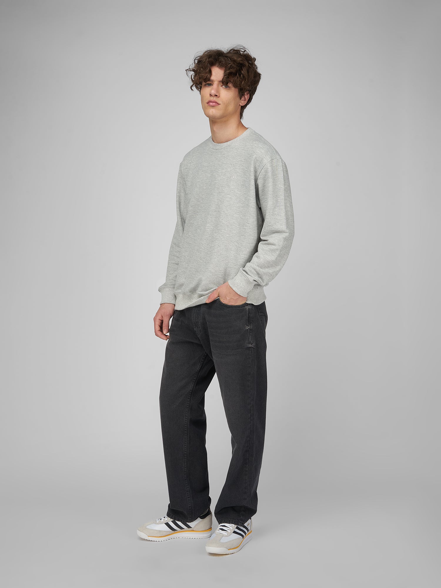 Polera para Hombre DUNKELVOLK SIMPLE CREW FR MLG