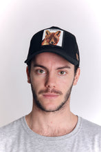 Cargar imagen en el visor de la galería, Gorra para Hombre Dunkelvolk TRUCKER STAY WILD BLK2
