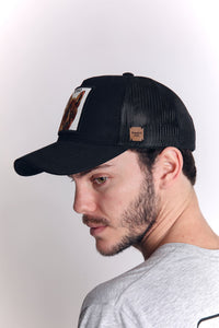 Gorra para Hombre Dunkelvolk TRUCKER STAY WILD BLK2