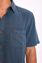 Cargar imagen en el visor de la galería, Camisa para Hombre Dunkelvolk CLASSIC BALI AZAC
