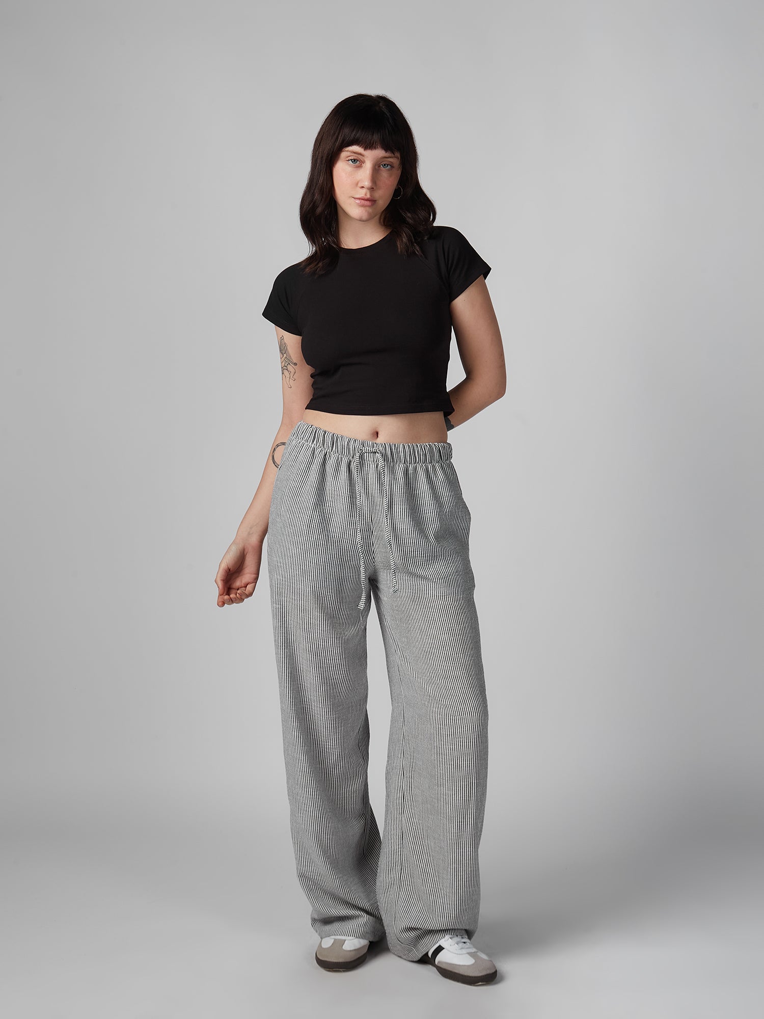 Polo para Mujer DVK CROP BASIC TEE NRG DVK