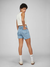 Cargar imagen en el visor de la galería, Short para Mujer DVK CLASSIC DENIM SHORT CLT
