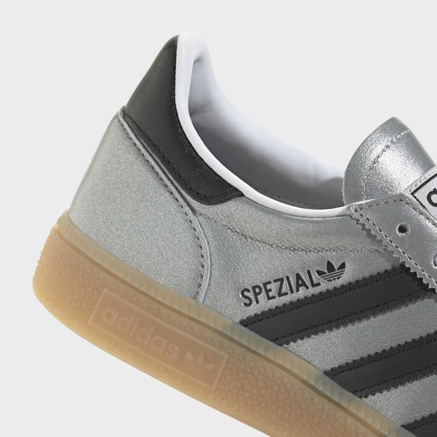 Zapatillas ADIDAS HANDBALL SPEZIAL W HP7216 Plata