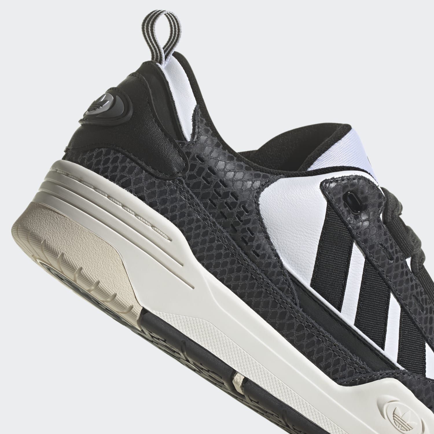 Zapatillas para Hombre ADIDAS HQ8697 ADI 2000