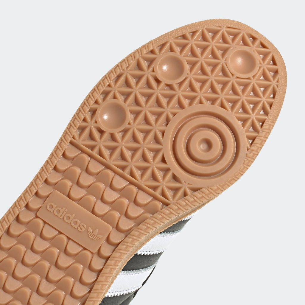 Zapatillas para Hombre ADIDAS IE1379 SAMBA XLG