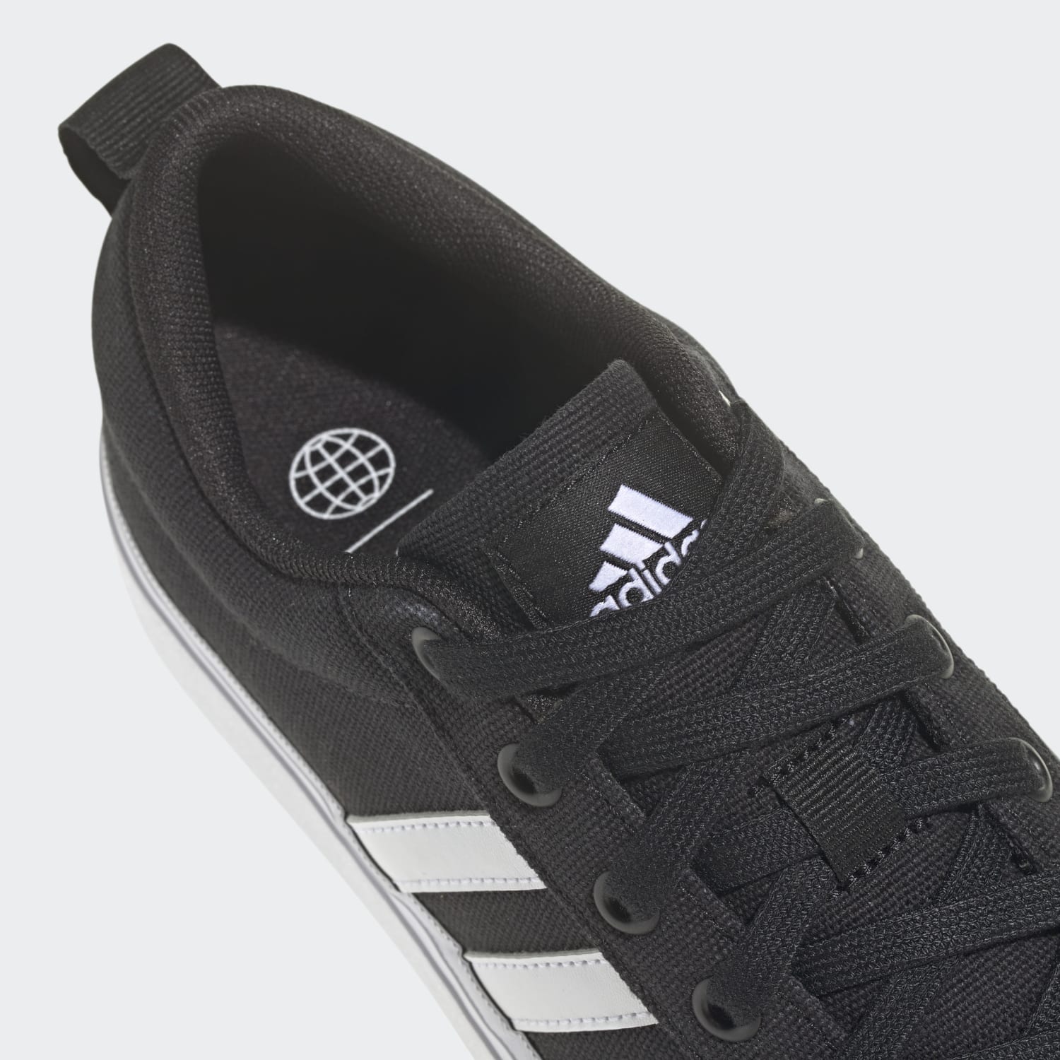 Zapatillas para Mujer ADIDAS IE2310 BRAVADA 310 ADIDAS