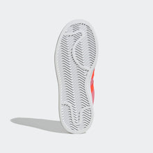 Cargar imagen en el visor de la galería, Zapatillas para Mujer ADIDAS IF3968 CAMPUS 00s J 968
