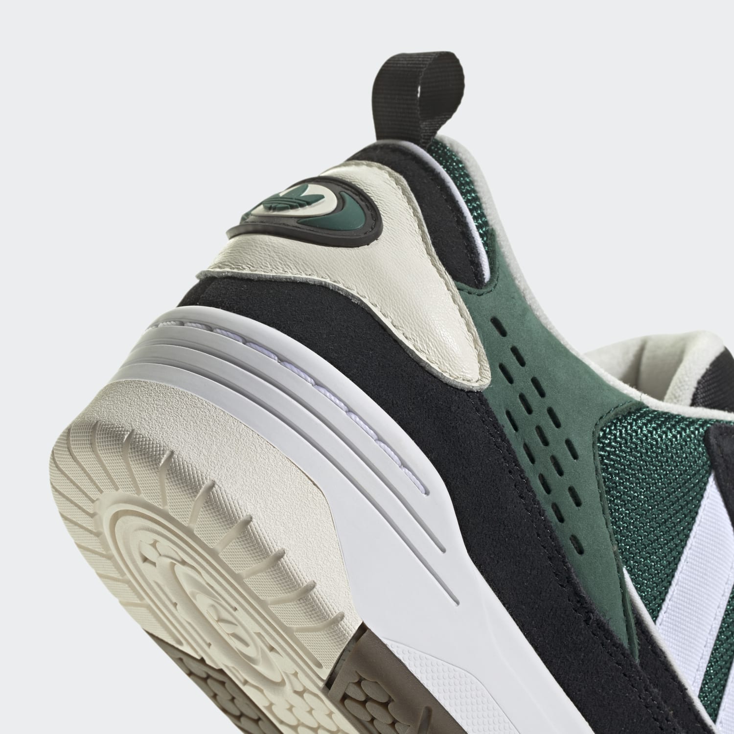 Zapatillas para Hombre ADIDAS IF8823 ADI2000 823 ADIDAS