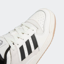 Cargar imagen en el visor de la galería, Zapatillas para Mujer ADIDAS IG3967 FORUM LOW CL W 967
