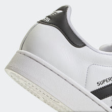 Cargar imagen en el visor de la galería, Zapatillas para Hombre ADIDAS IH8659 SUPERSTAR 659
