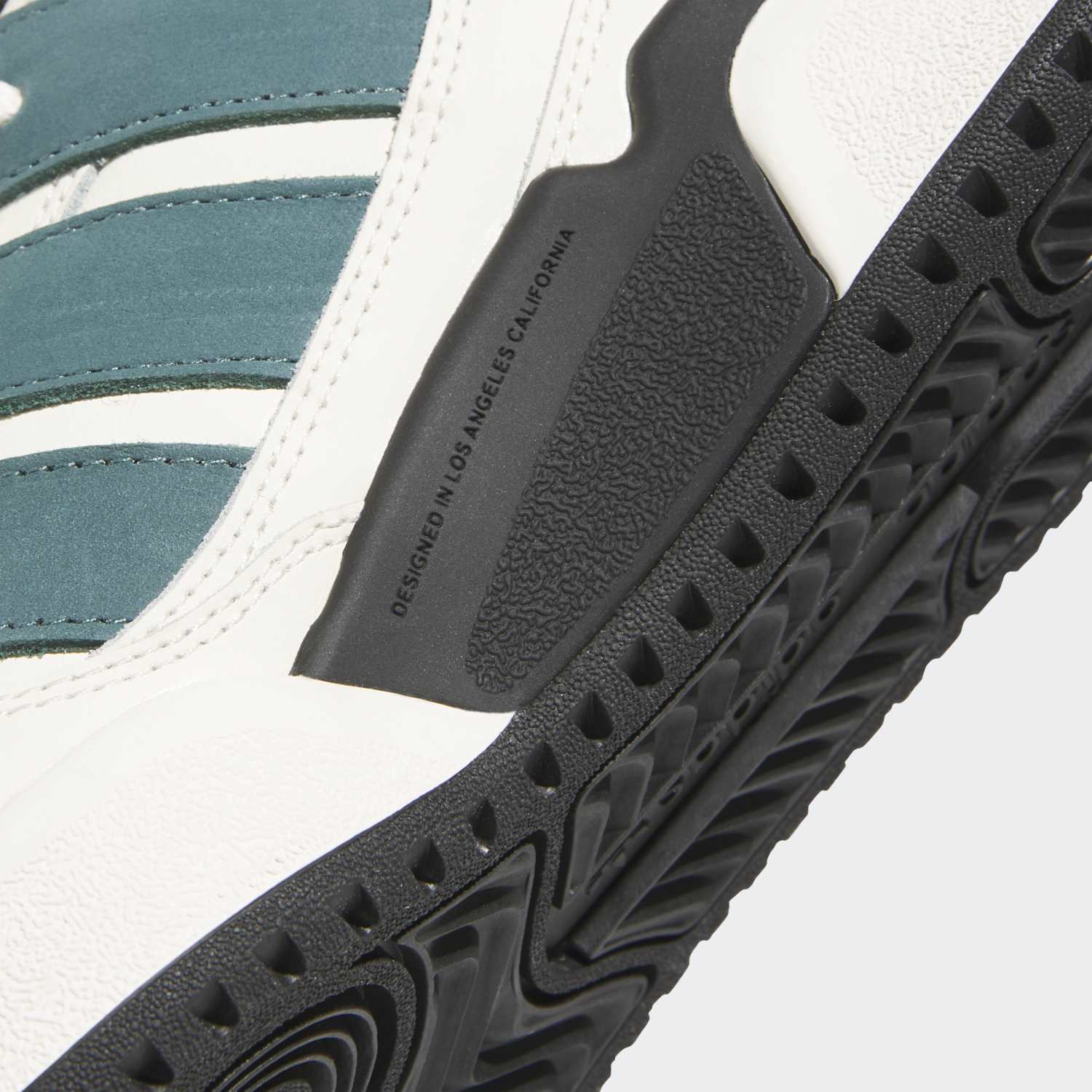 Zapatillas ADIDAS FORUM2000 JP8699 Blanco