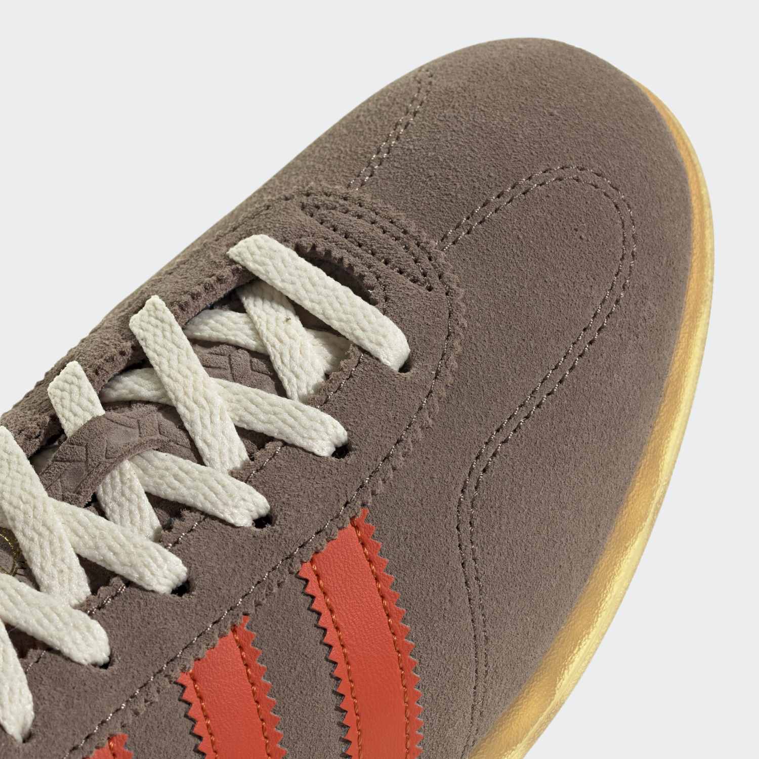 Zapatillas ADIDAS GAZELLE LO PRO W JQ7106 Marrón