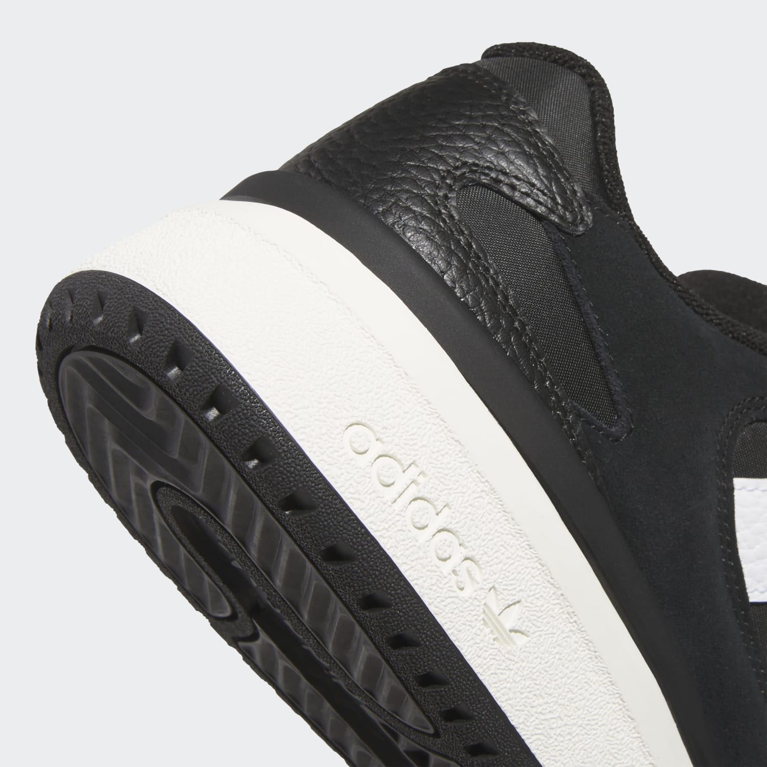 Zapatillas para Hombre ADIDAS FORUM2000 Negro ADIDAS