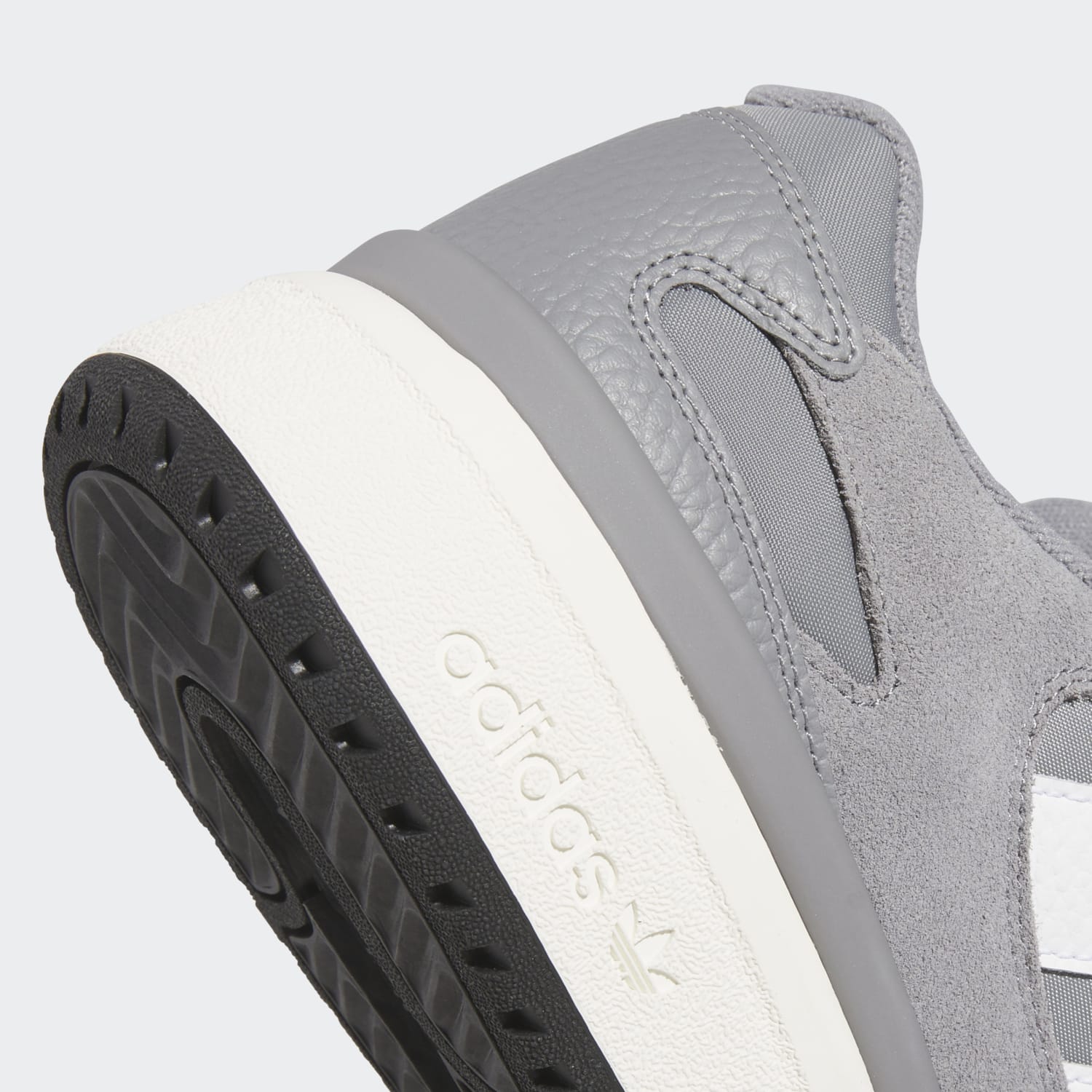 Zapatillas para Hombre ADIDAS FORUM2000 Gris ADIDAS