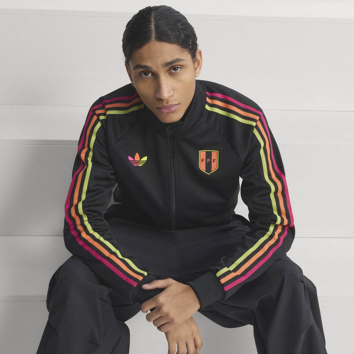 Casaca Deportiva Adidas Perú Originals KA8593