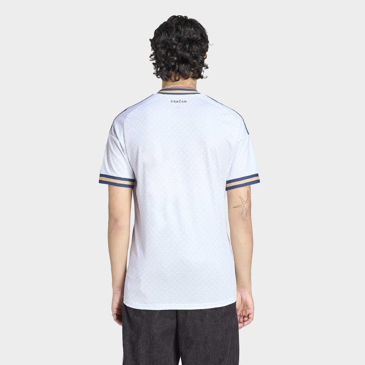 Camiseta ADIDAS Visitante Italia 26 KC8704