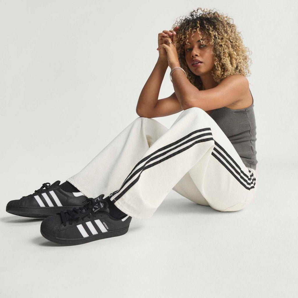 Pantalón Deportivo ADIDAS Firebird de Denim KD2895