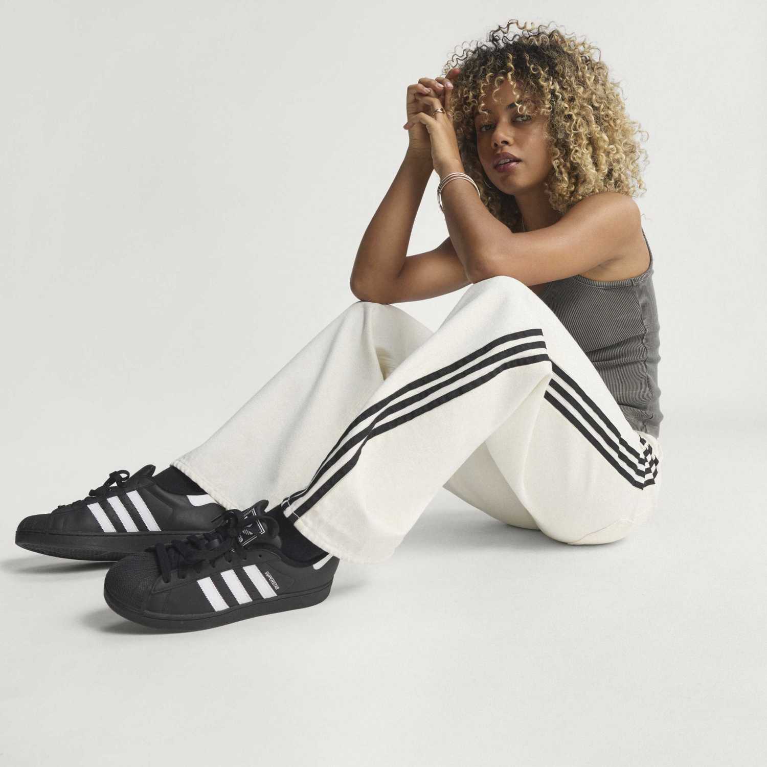 Pantalón Deportivo ADIDAS Firebird de Denim KD2895