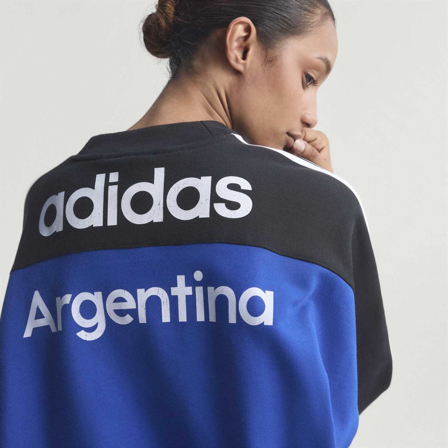 Polera ADIDAS Cutline Cuello Redondo KD7769
