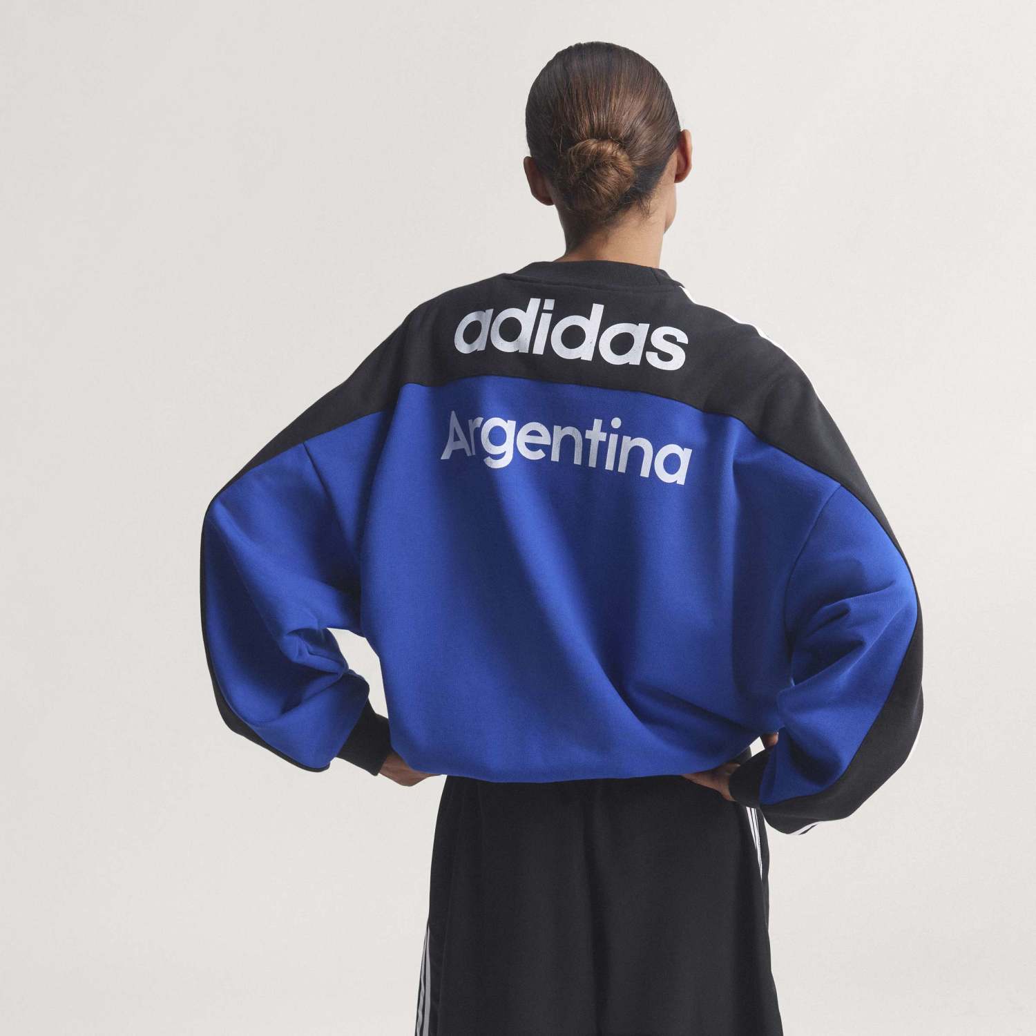 Polera ADIDAS Cutline Cuello Redondo KD7769