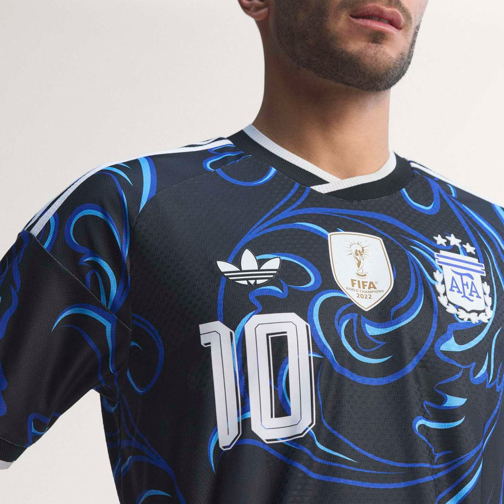 Camiseta ADIDAS Visitante Selección Argentina 26 Versión Jugador KH3935