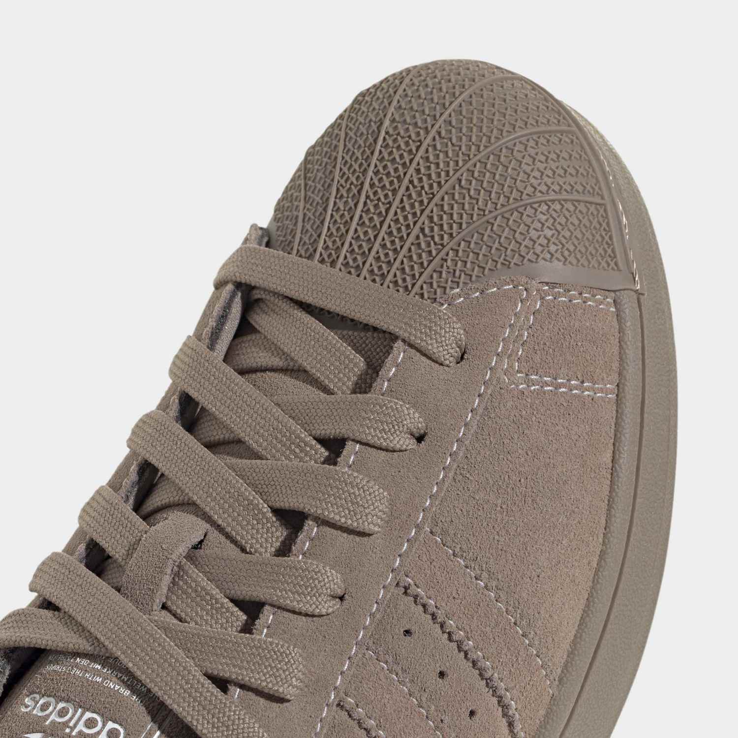 Zapatillas ADIDAS SUPERSTAR KI8493 Beige