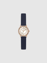 Cargar imagen en el visor de la galería, Reloj para Mujer GUESS RELOJ GW0469L2 REL
