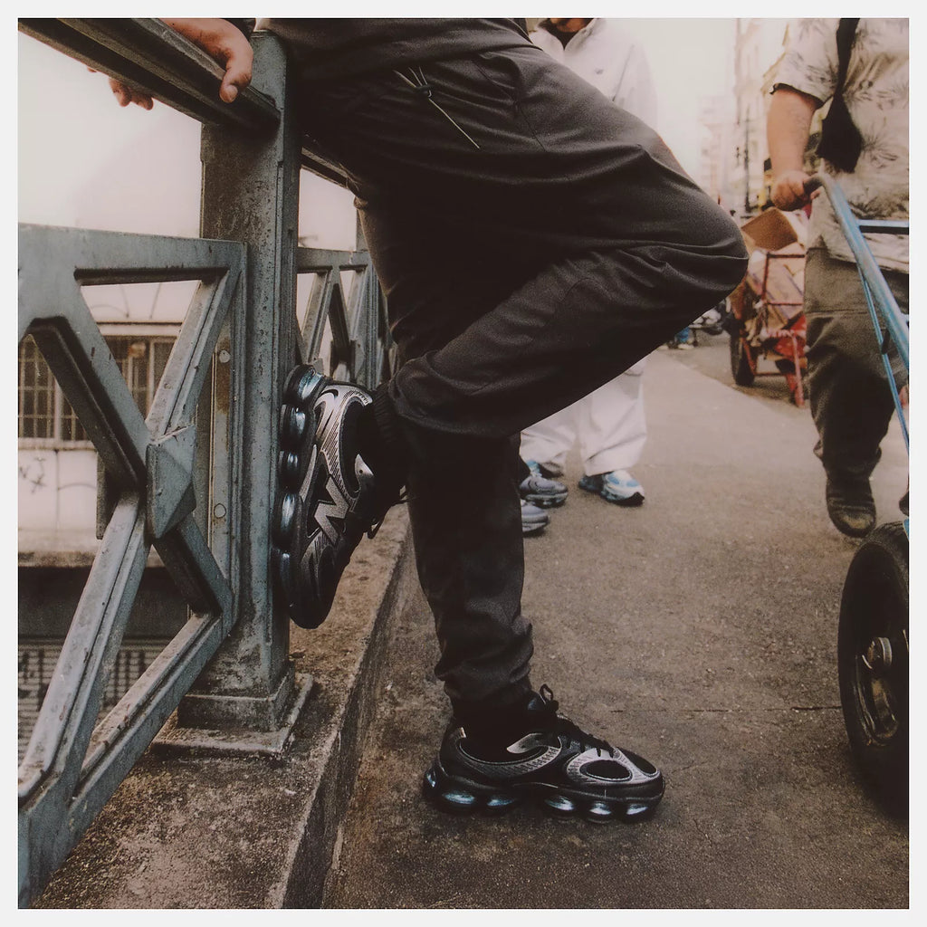 Zapatillas NEW BALANCE 2000 U2000EA Negro