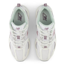 Cargar imagen en el visor de la galería, Zapatillas para Mujer NEW BALANCE 530 RSD
