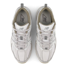 Cargar imagen en el visor de la galería, Zapatillas para Mujer NEW BALANCE 530 GRY
