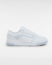 Cargar imagen en el visor de la galería, Zapatillas para Mujer VANS HYLANE 689
