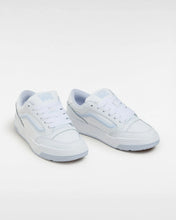 Cargar imagen en el visor de la galería, Zapatillas para Mujer VANS HYLANE 689
