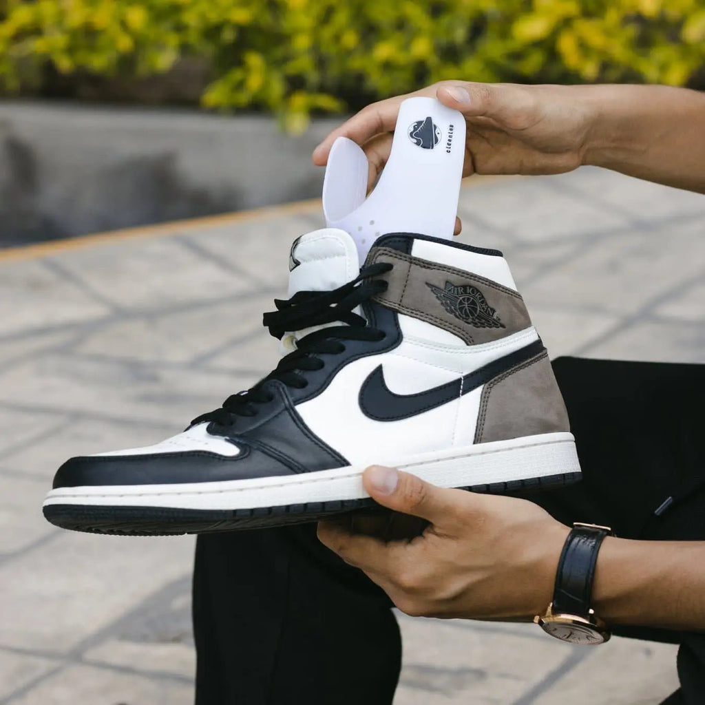 Shoe Guard CLEAN LAB 001