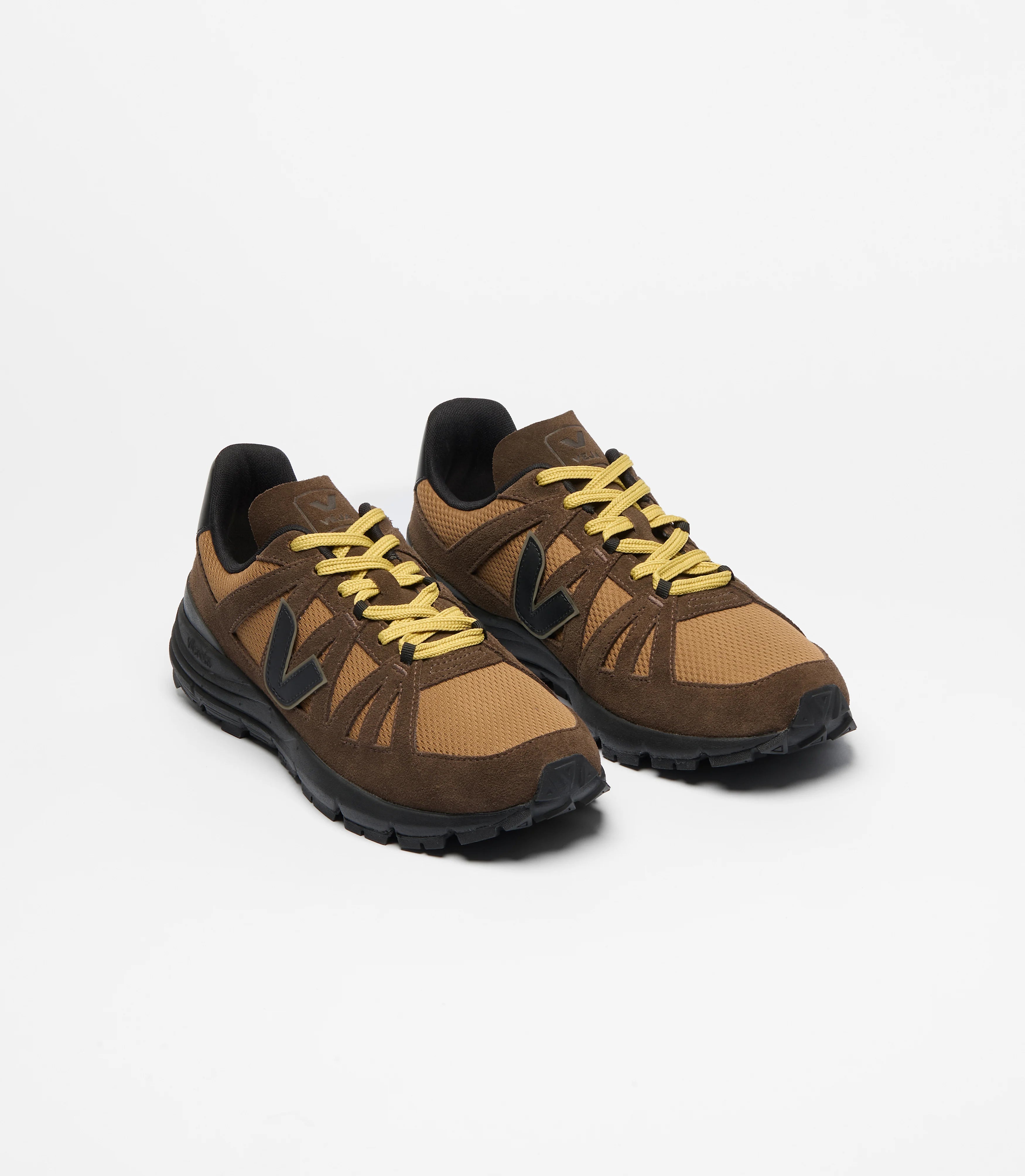 Zapatillas VEJA SALAR DE1821412B-M Marrón
