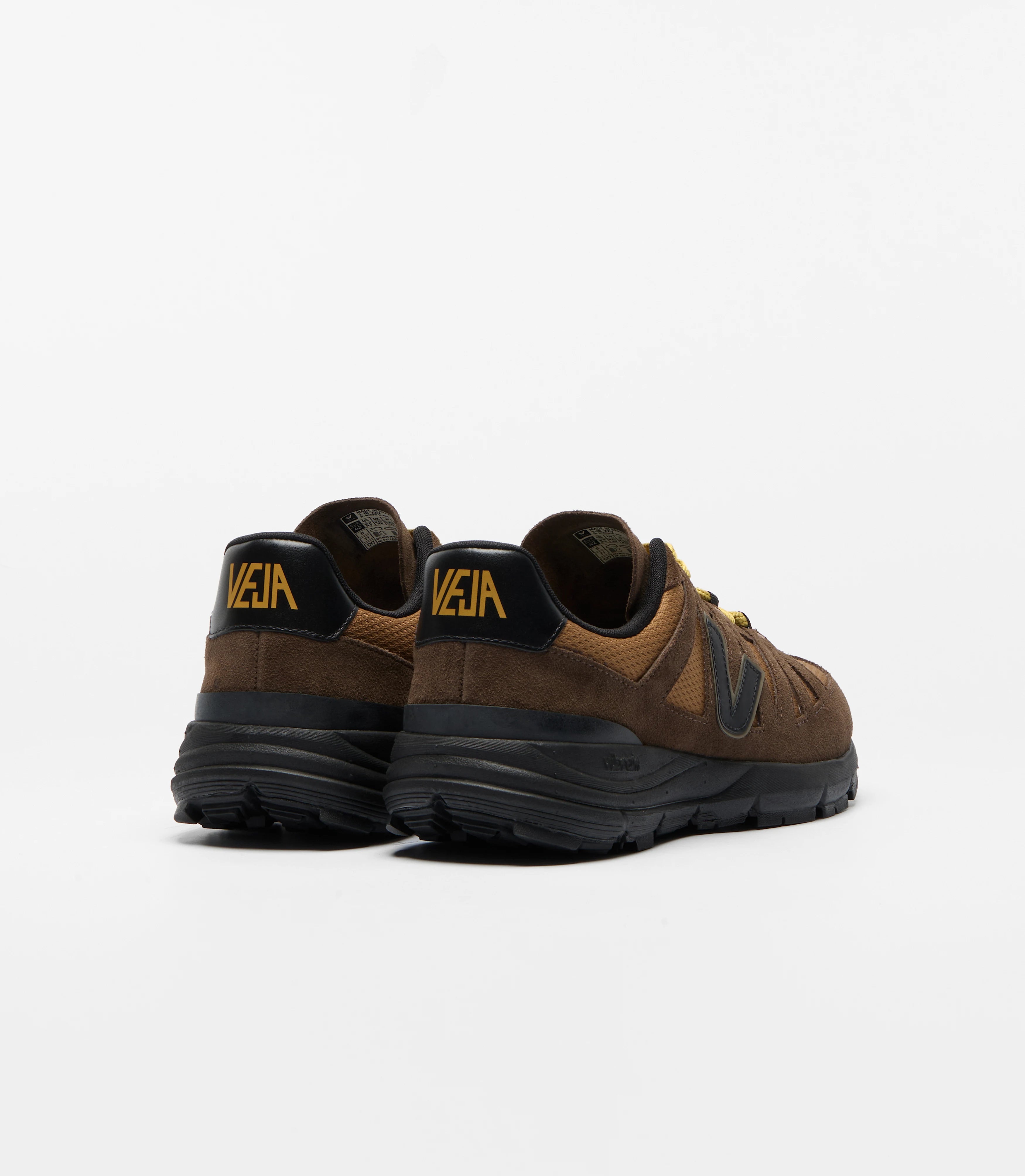 Zapatillas VEJA SALAR DE1821412B-M Marrón
