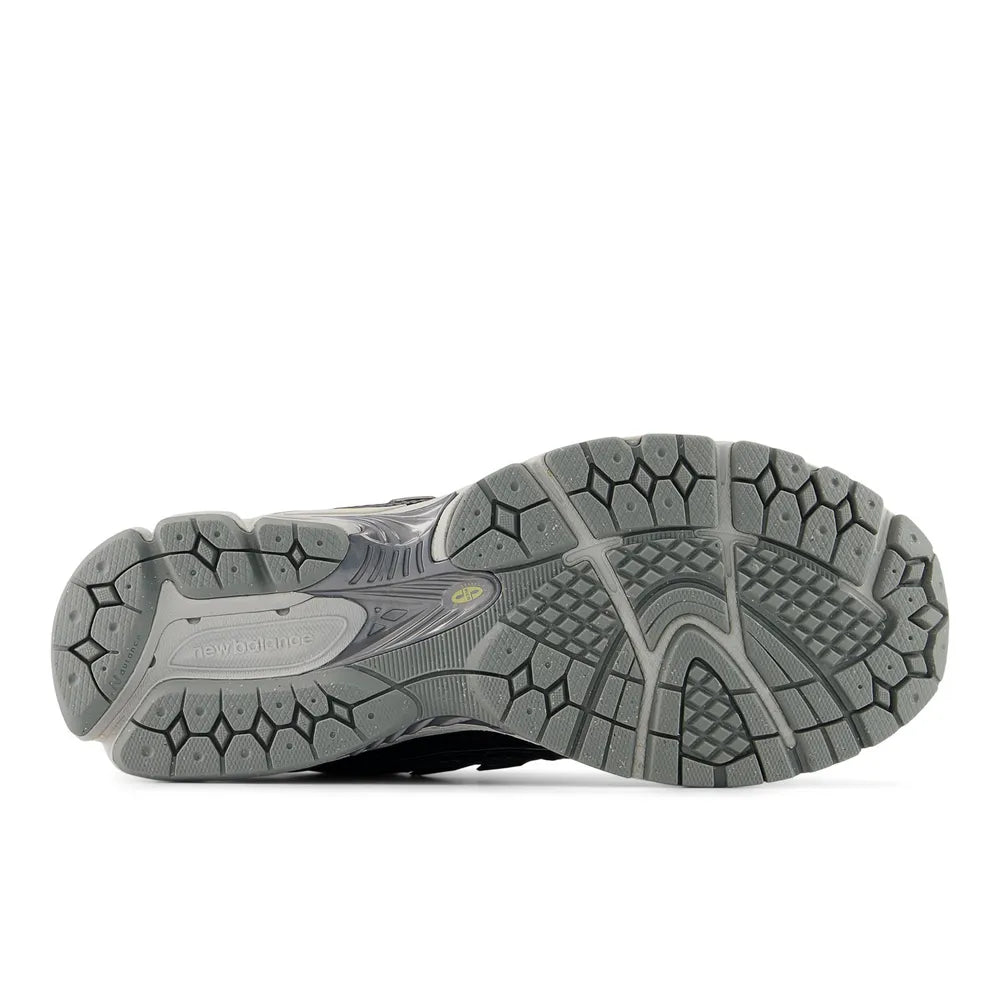 Zapatillas NEW BALANCE 1906 U19064S0-M Gris