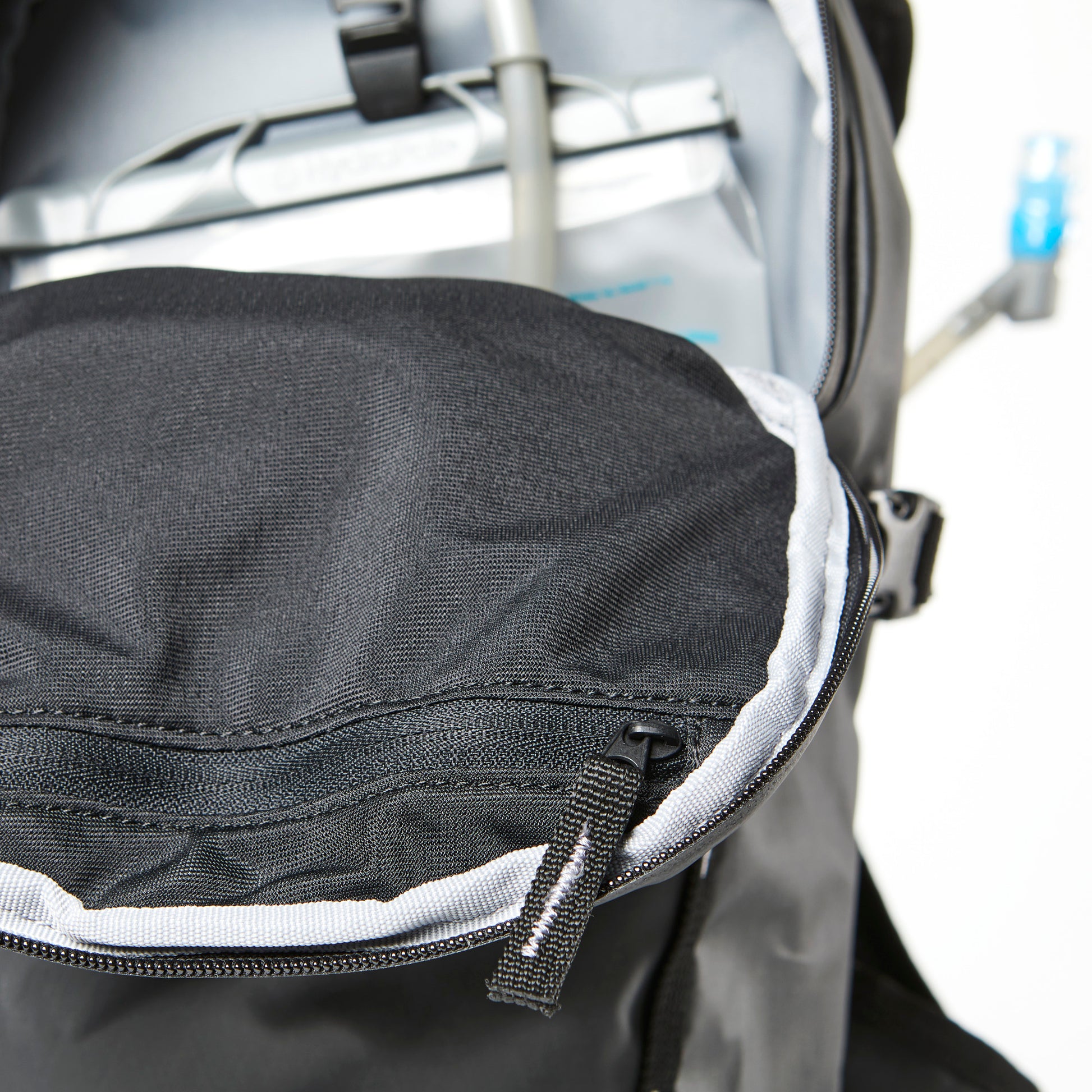 Mochila de Hidratación HG para Hombre FOX MEDIUM UTILITY HYDRATION PACK- MEDIUM 001