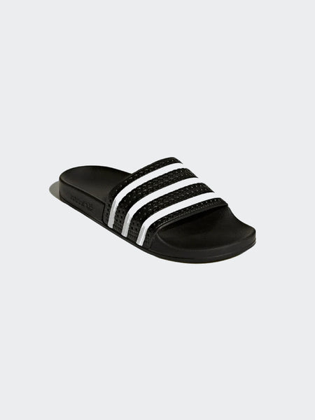 Precio de chancleta adidas sales