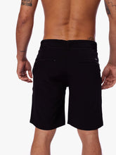 Cargar imagen en el visor de la galería, Short para Hombre Dunkelvolk AMPHIBIAN CHAMELEON SHORT 16&quot; BLK
