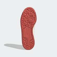 Cargar imagen en el visor de la galería, Zapatillas para Mujer ADIDAS GX7292 FORUM BOLD J CWC
