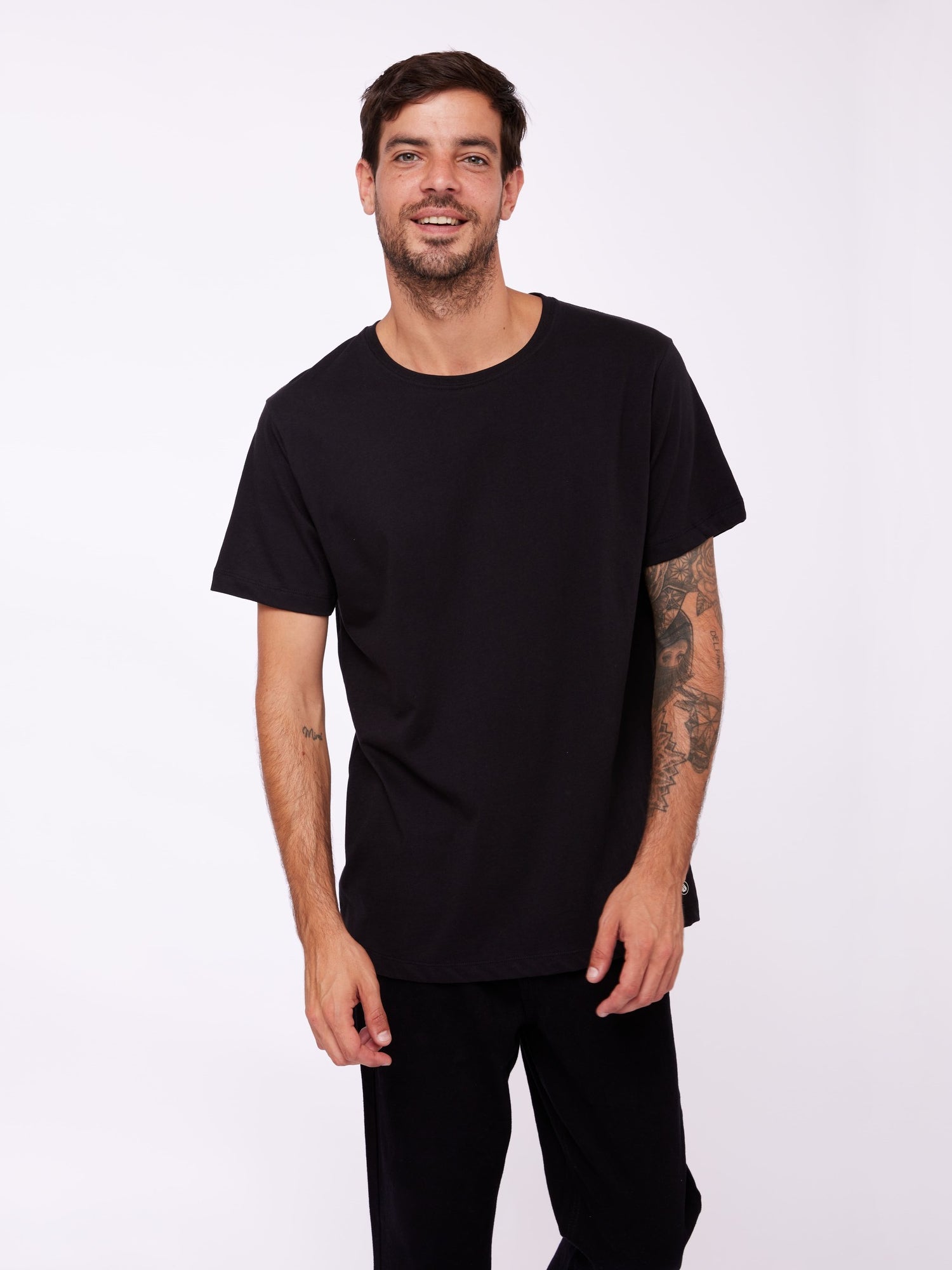 Polo para Hombre Dunkelvolk CLASSIC SIMPLE TEE BLK DUNKELVOLK