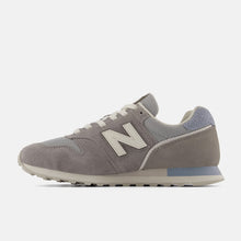 Cargar imagen en el visor de la galería, Zapatillas para Mujer NEW BALANCE HERITAGE 373 GRI
